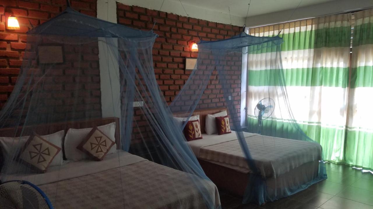 Ayubo Ella - Bed & Breakfast Ngoại thất bức ảnh