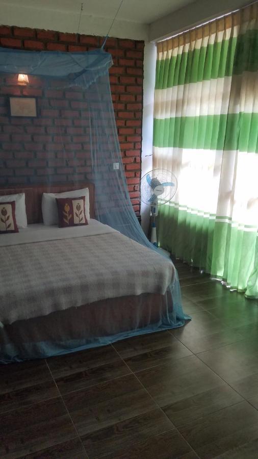 Ayubo Ella - Bed & Breakfast Ngoại thất bức ảnh
